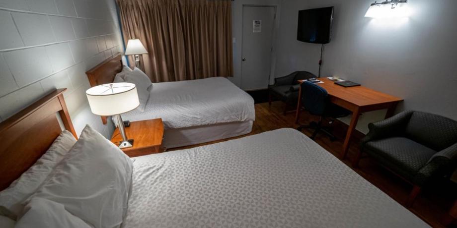 Auberge Happy Logis Lac-Etchemin Luaran gambar